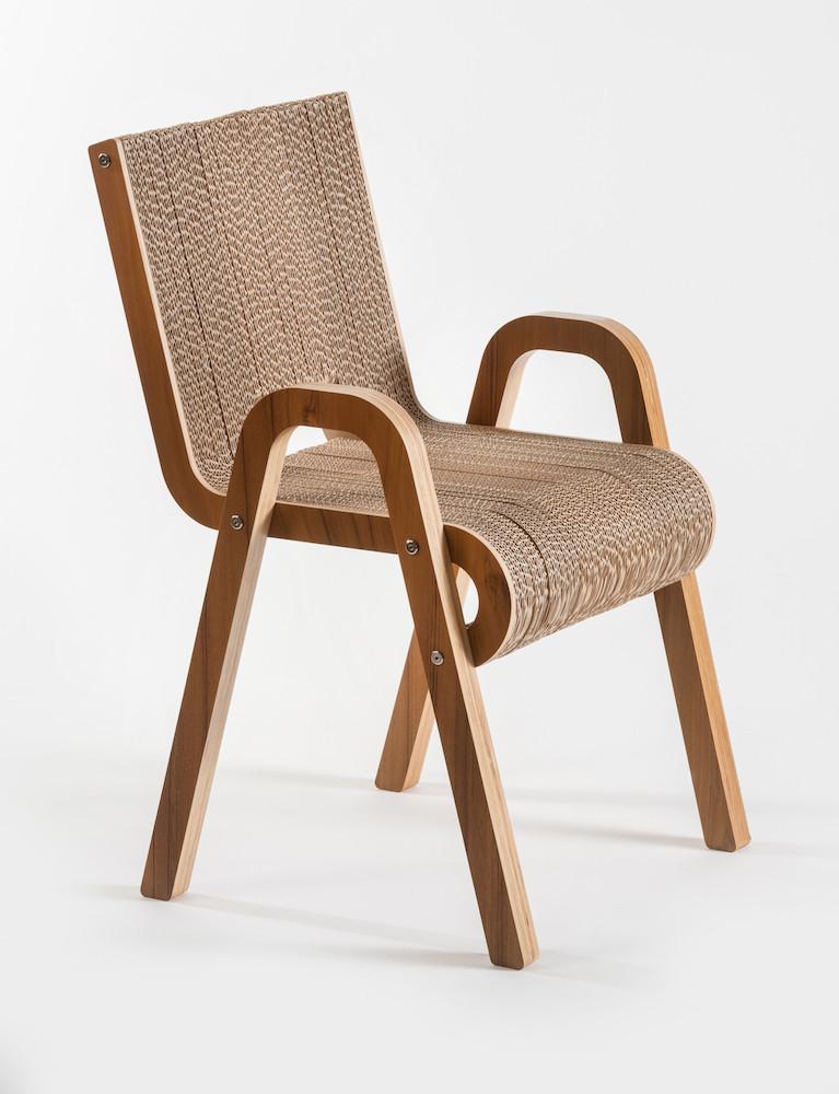 PREZZO SU RICHIESTA - Less Chair- sedia in cartone e Noce Canaletto